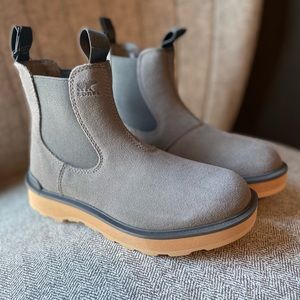 NEW Sorel Chelsea hi-line